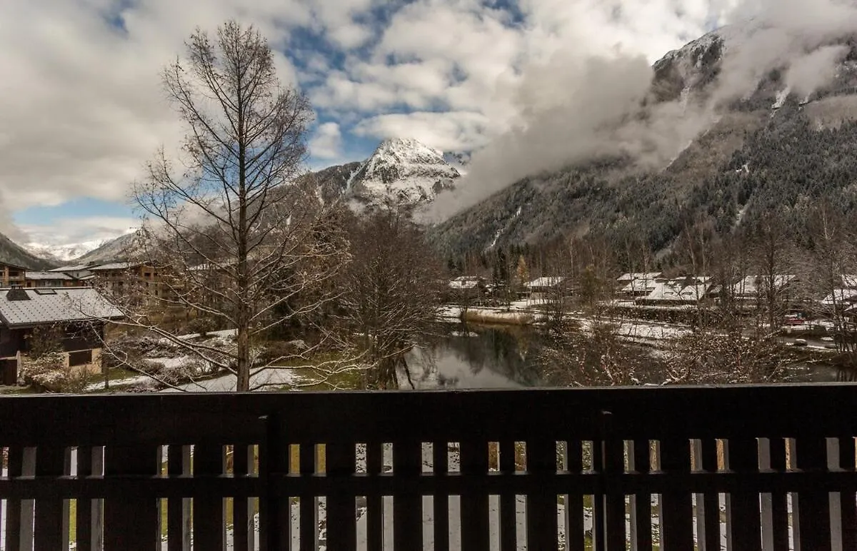 アパート Chalet Le Geant Chamonixアパートメント